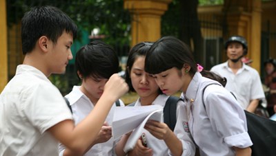 Tuyển sinh lớp 10 Hà Nội: Tiếp tục thi tuyển